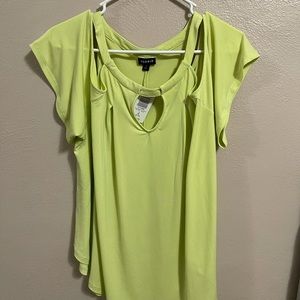 Torrid cold shoulder blouse sz 3